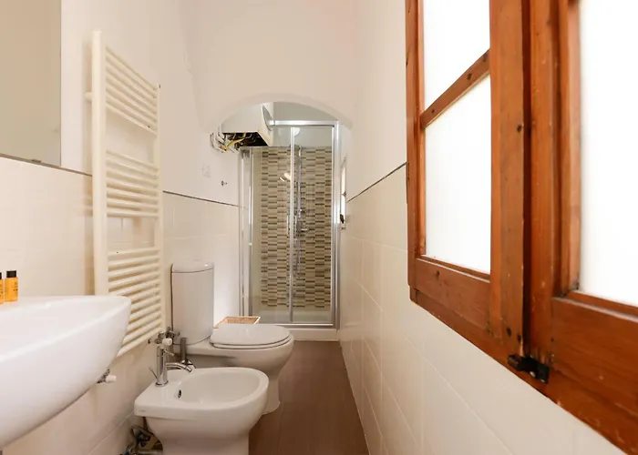 Ponte Vecchio Deluxe Apartment